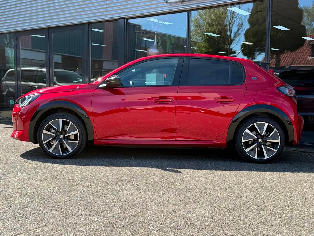 Peugeot E-208 EV GT 350 50 kWh CARPLAY/CRUISE/SOH 92%, 136 pk, Gebruikt, Adaptive Cruise Control, Leder en Stof