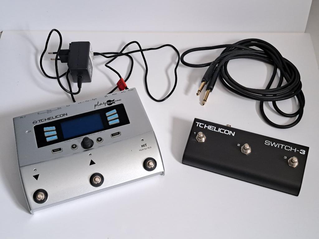 TC Helicon Play Electric + Switch-3, Muziek en Instrumenten, Effecten, Gebruikt, Chorus, Delay of Echo, Distortion, Overdrive of Fuzz