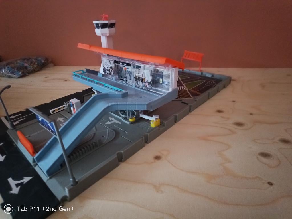 Matchbox airport met led en geluid bieden, Ophalen of Verzenden, Zo goed als nieuw, Overige typen