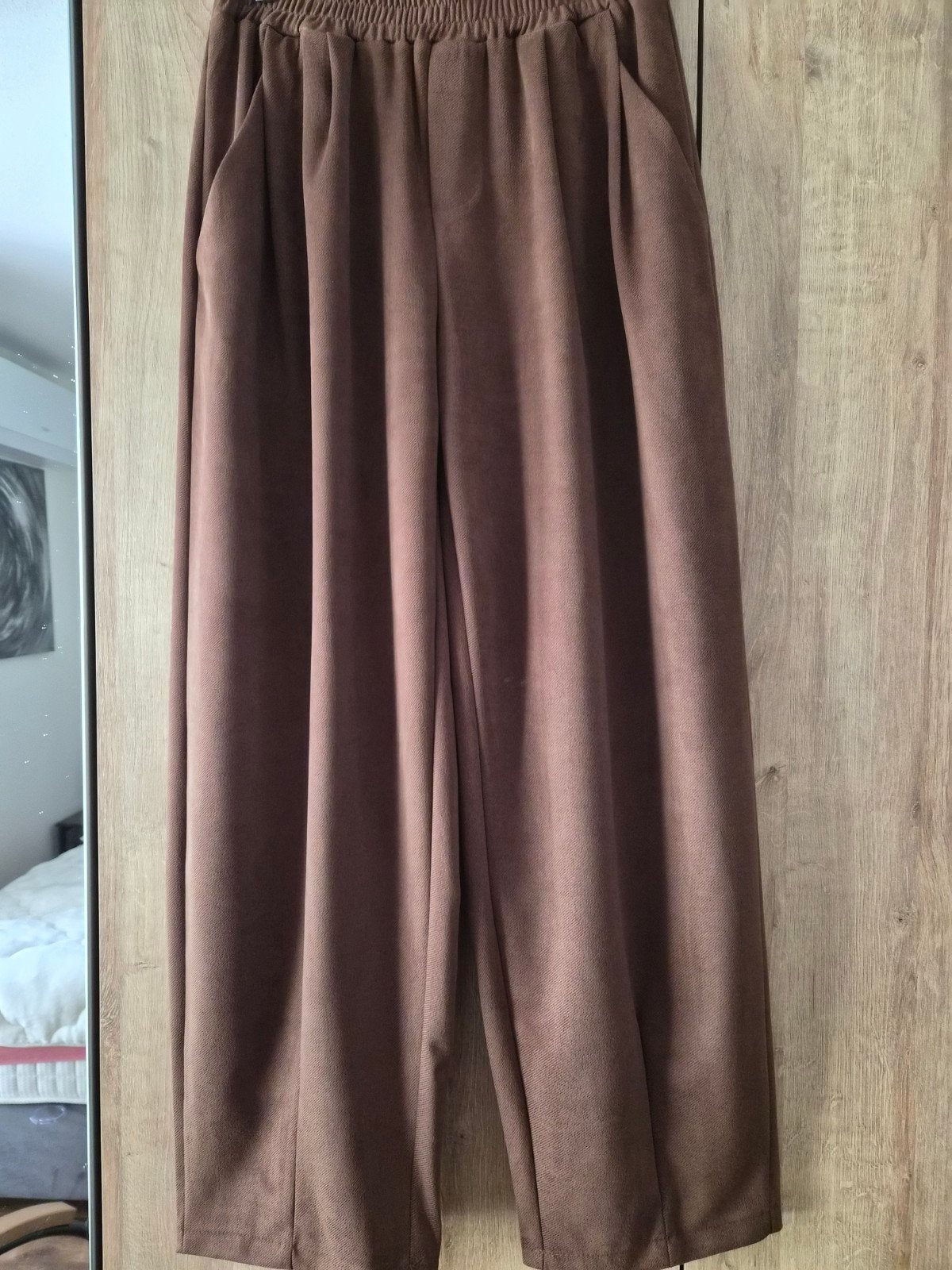 Mooie Bruine Broek Maat XL, Kleding | Dames, Ophalen of Verzenden, Gedragen, Maat 46/48 (XL) of groter, Bruin