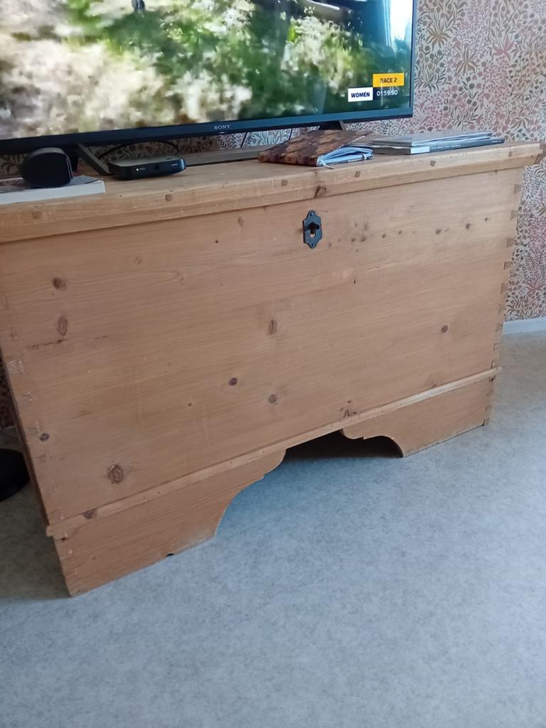 Grenen houten dekenkist ., Huis en Inrichting, Woonaccessoires | Kisten, Ophalen, Gebruikt, 50 tot 100 cm