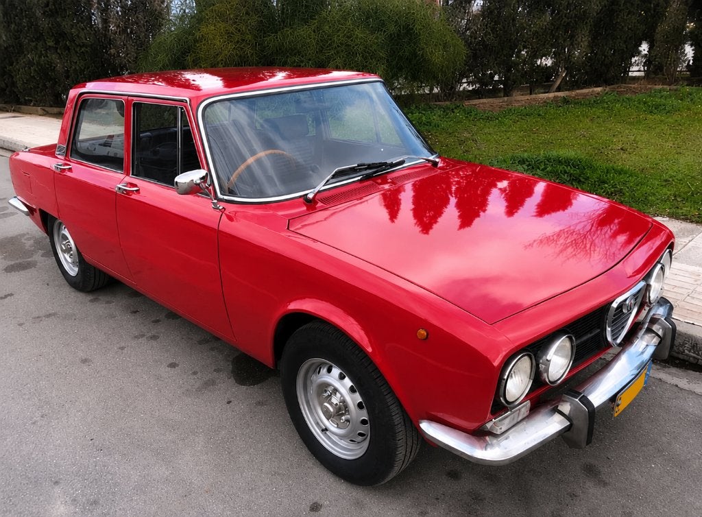 Alfa Romeo Alfetta 2.0 Berlina 1973 Rood, Auto's, Alfa Romeo, Particulier, Giulia, Benzine, Sedan, Handgeschakeld, Geïmporteerd