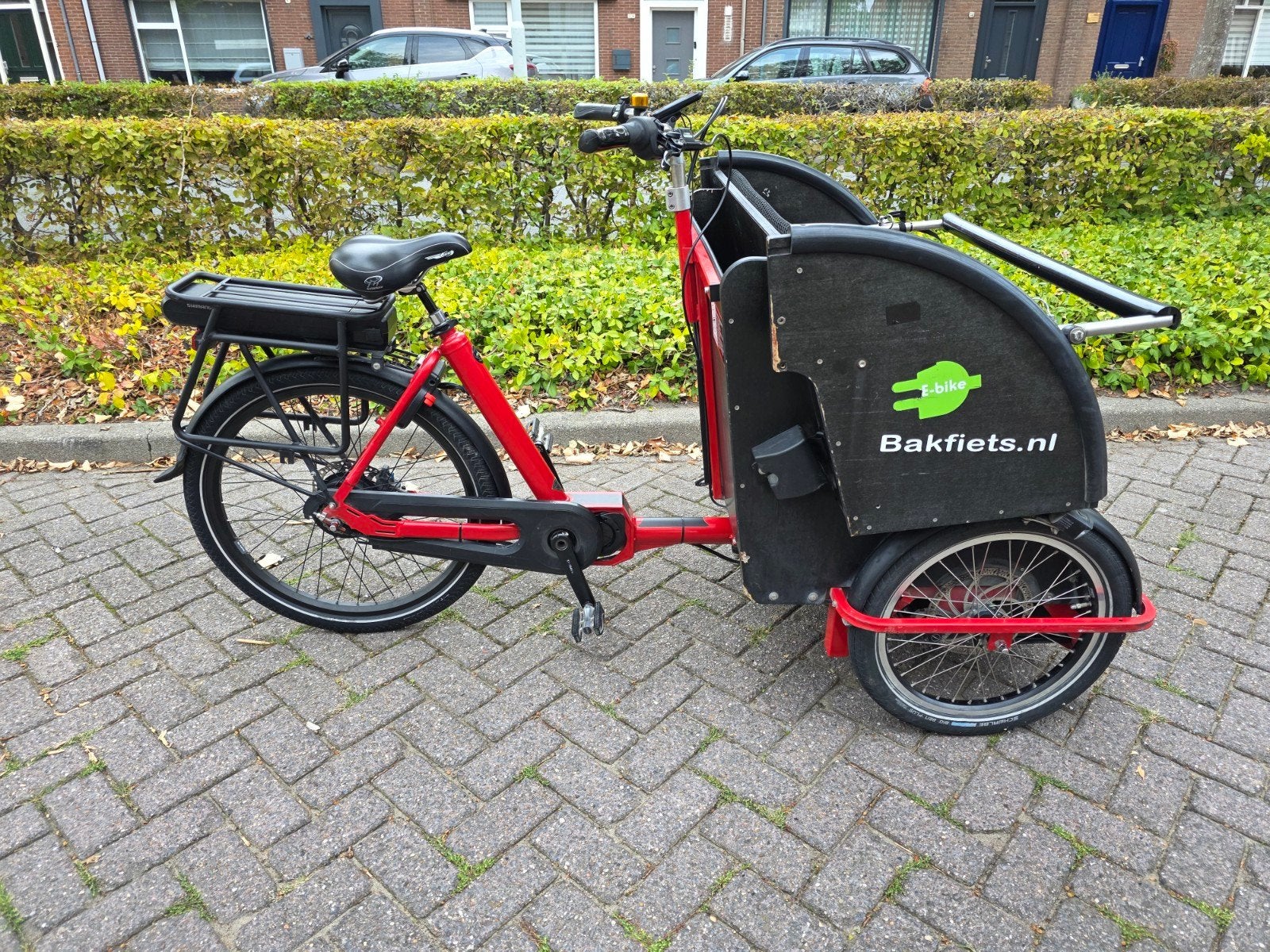 Keurig nette elektrische Riksja bakfiets met Shimano motor, 3 kinderen, Elektrisch, Ophalen of Verzenden, Zo goed als nieuw