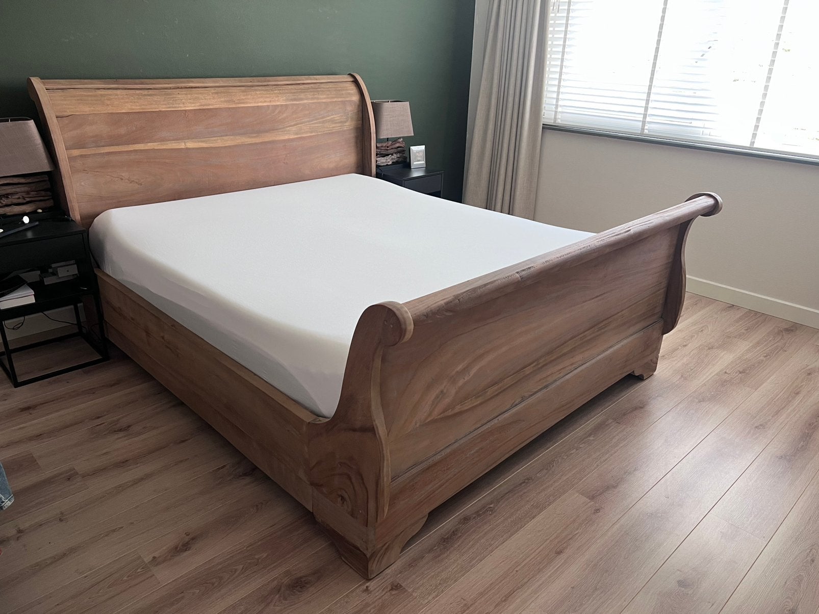 Massieve houten bedombouw met bodem 180x210, Ophalen, Verstelbaar, 90 cm, Eenpersoons