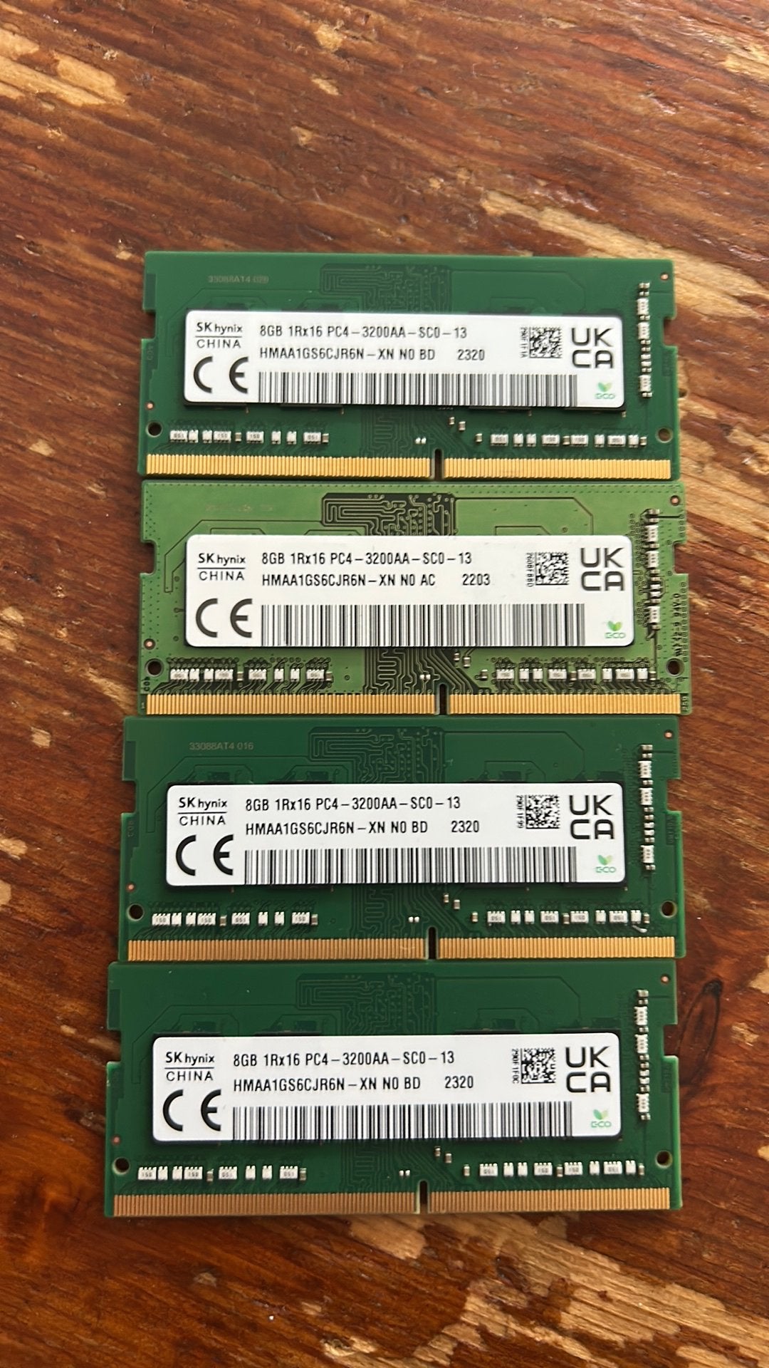 4x SK hynix 8GB DDR4-3200 laptop RAM – 32GB totaal, Ophalen of Verzenden, Zo goed als nieuw