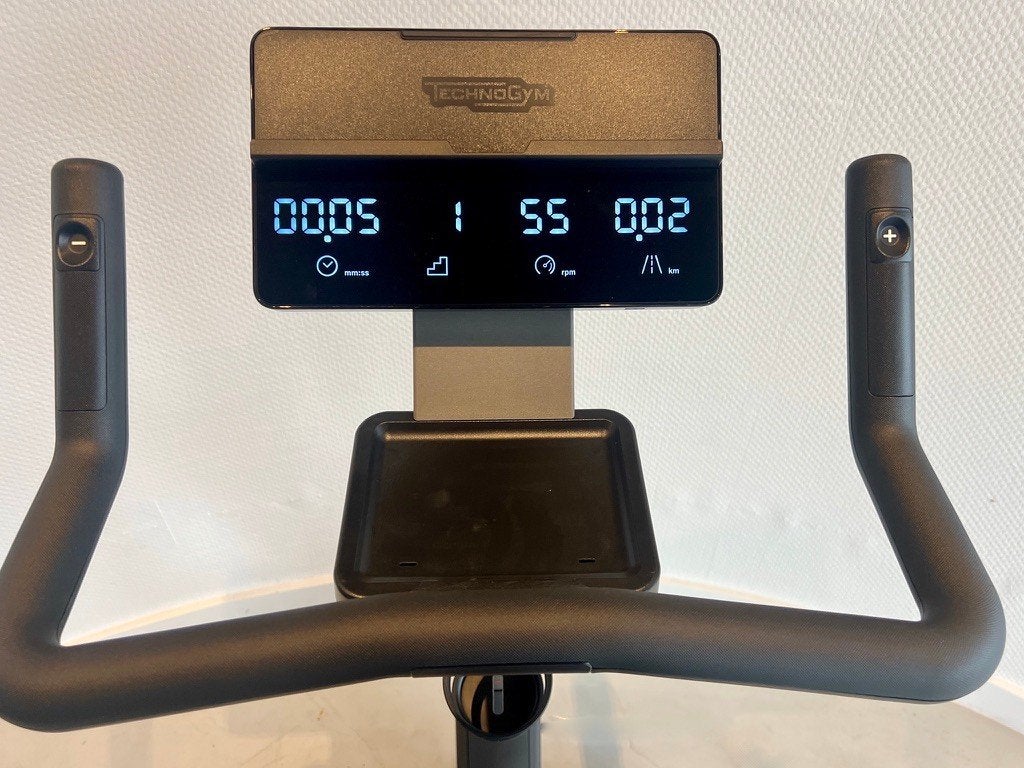Technogym Bike / Hometrainer Quick Small Led, Ophalen, Zo goed als nieuw, Benen, Hometrainer