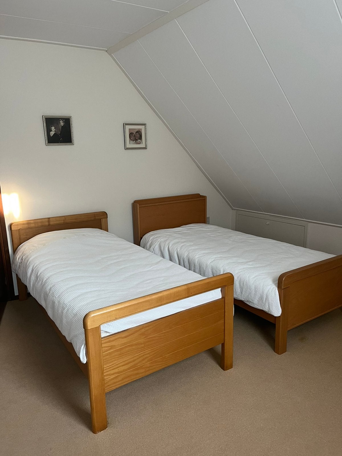 2x 1 persoons bed, Huis en Inrichting, Ophalen, Zo goed als nieuw, Eenpersoons