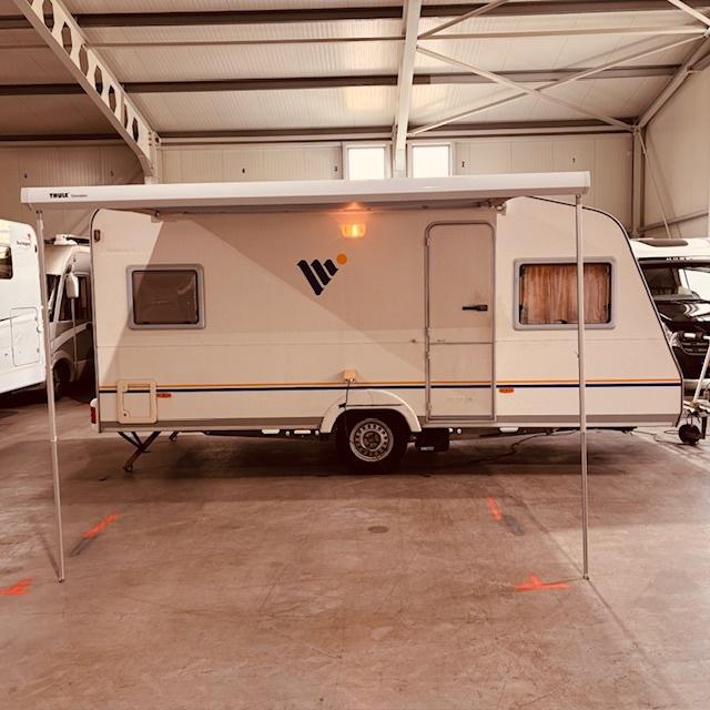Zeer complete caravan Knaus V450 met luifel, voortent, mover, Caravans en Kamperen, Caravans, Particulier, tot en met 4, 750 - 1000 kg
