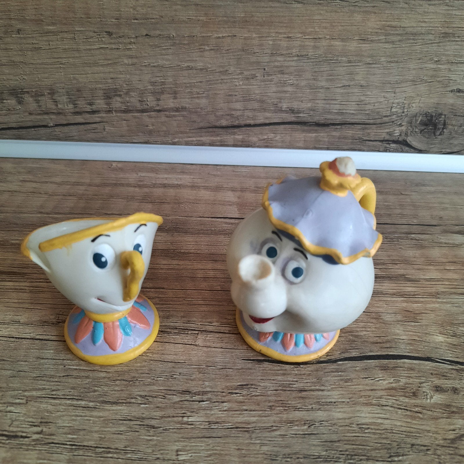 Tuitje (6 cm) en Barstje (5 cm), Mrs Potts and Chips, Verzamelen, Disney, Ophalen of Verzenden, Gebruikt, Beeldje of Figuurtje