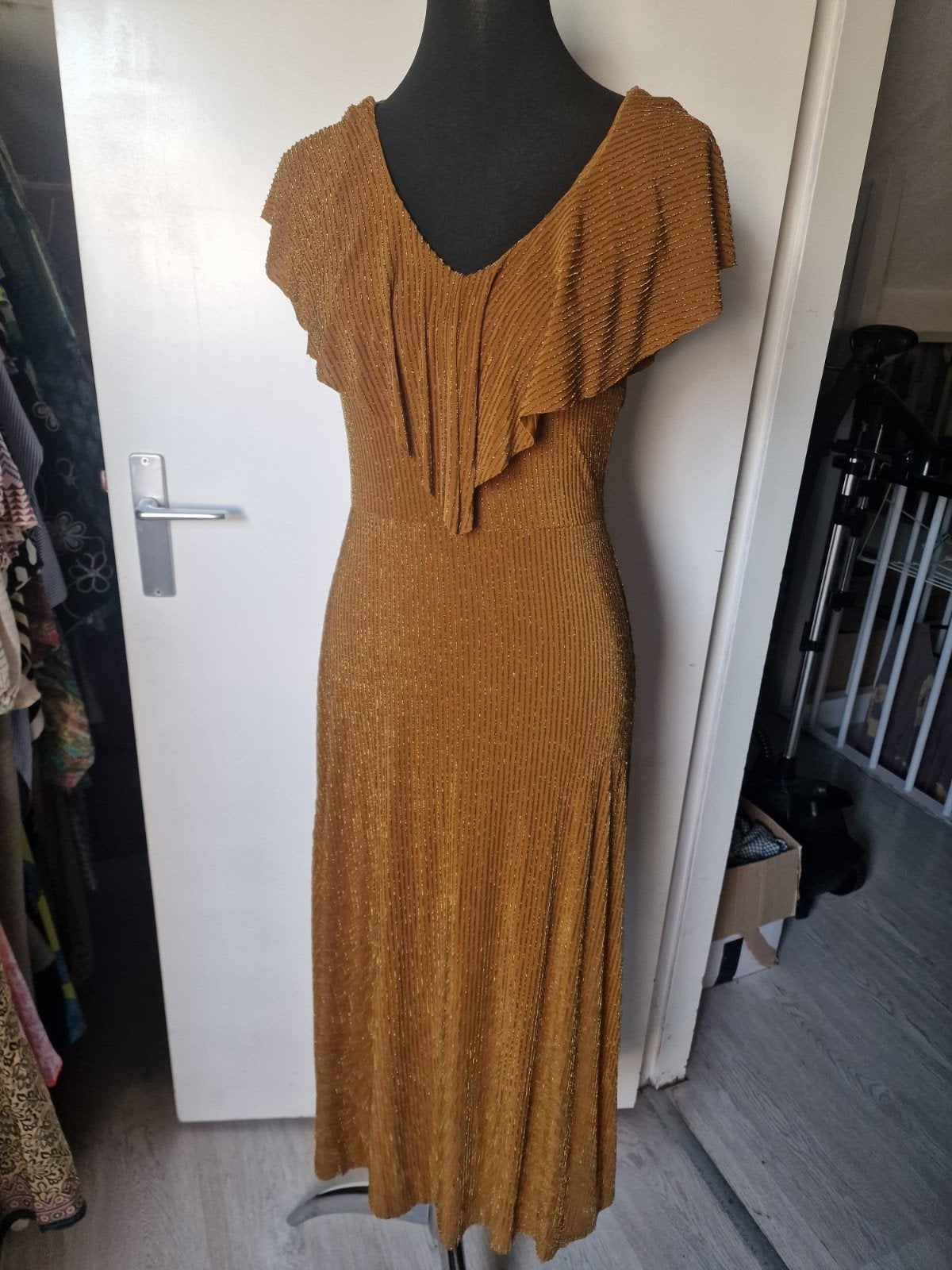 jurk zara maat s, Kleding | Dames, Jurken, Maat 38/40 (M), Zwart, Ophalen of Verzenden, Zo goed als nieuw