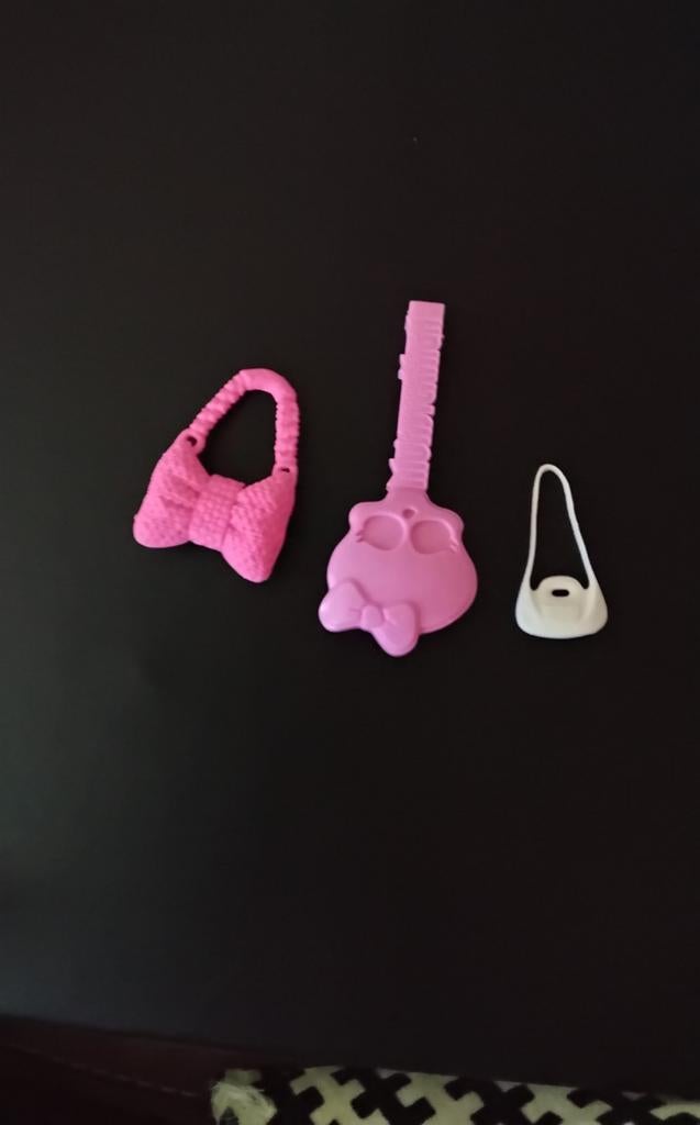 Barbie accessoires: tasjes en borstel, Ophalen of Verzenden, Gebruikt, Barbie