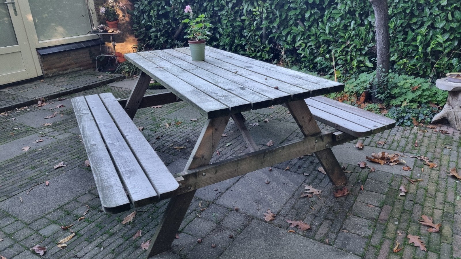 Houten picknicktafel met inklapbare bankjes, Ophalen, Gebruikt, Inklapbaar, Rechthoekig