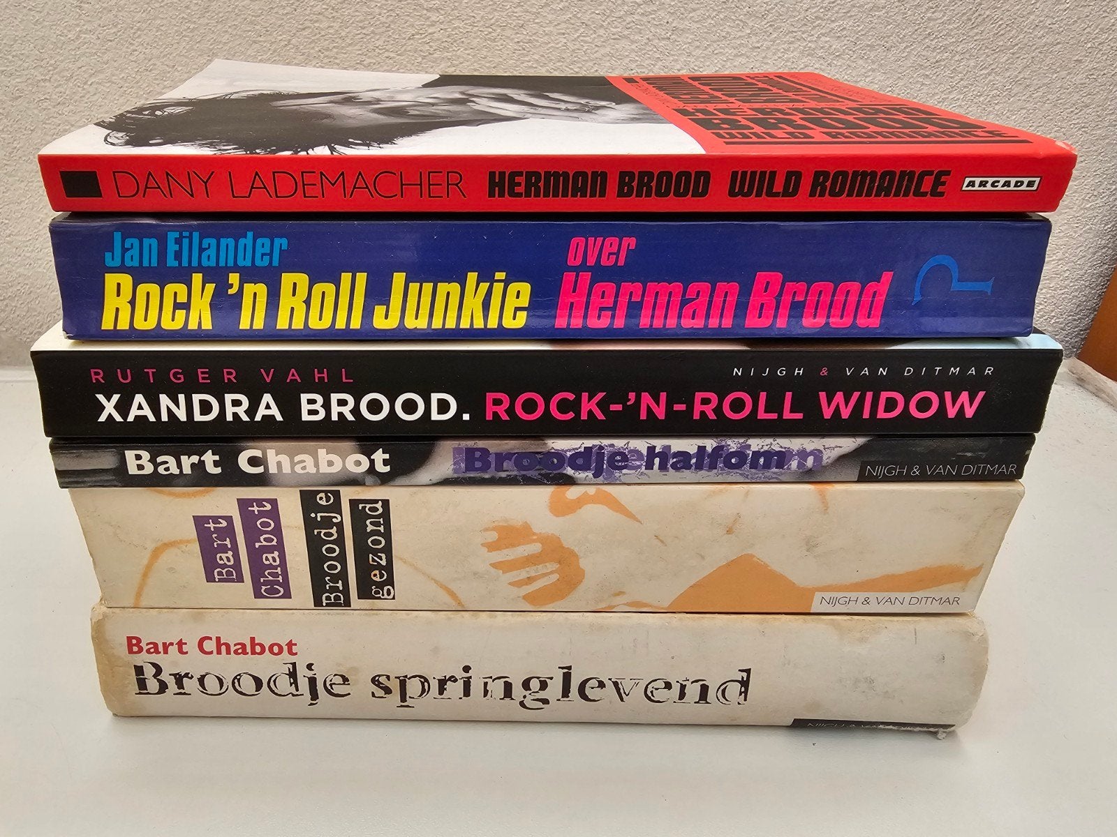 6x Herman Brood, Ophalen of Verzenden, Gelezen