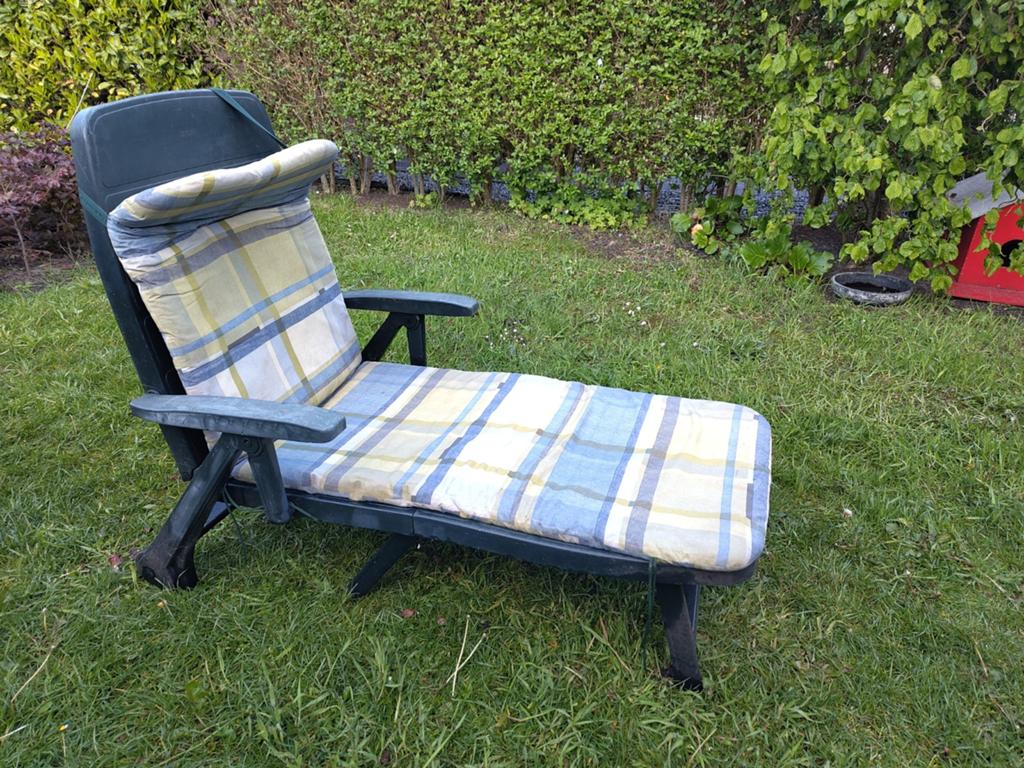 Jardin ligstoel met kussen op maat, Tuin en Terras, Ligbedden, Ophalen, Gebruikt, Kunststof, Verstelbaar
