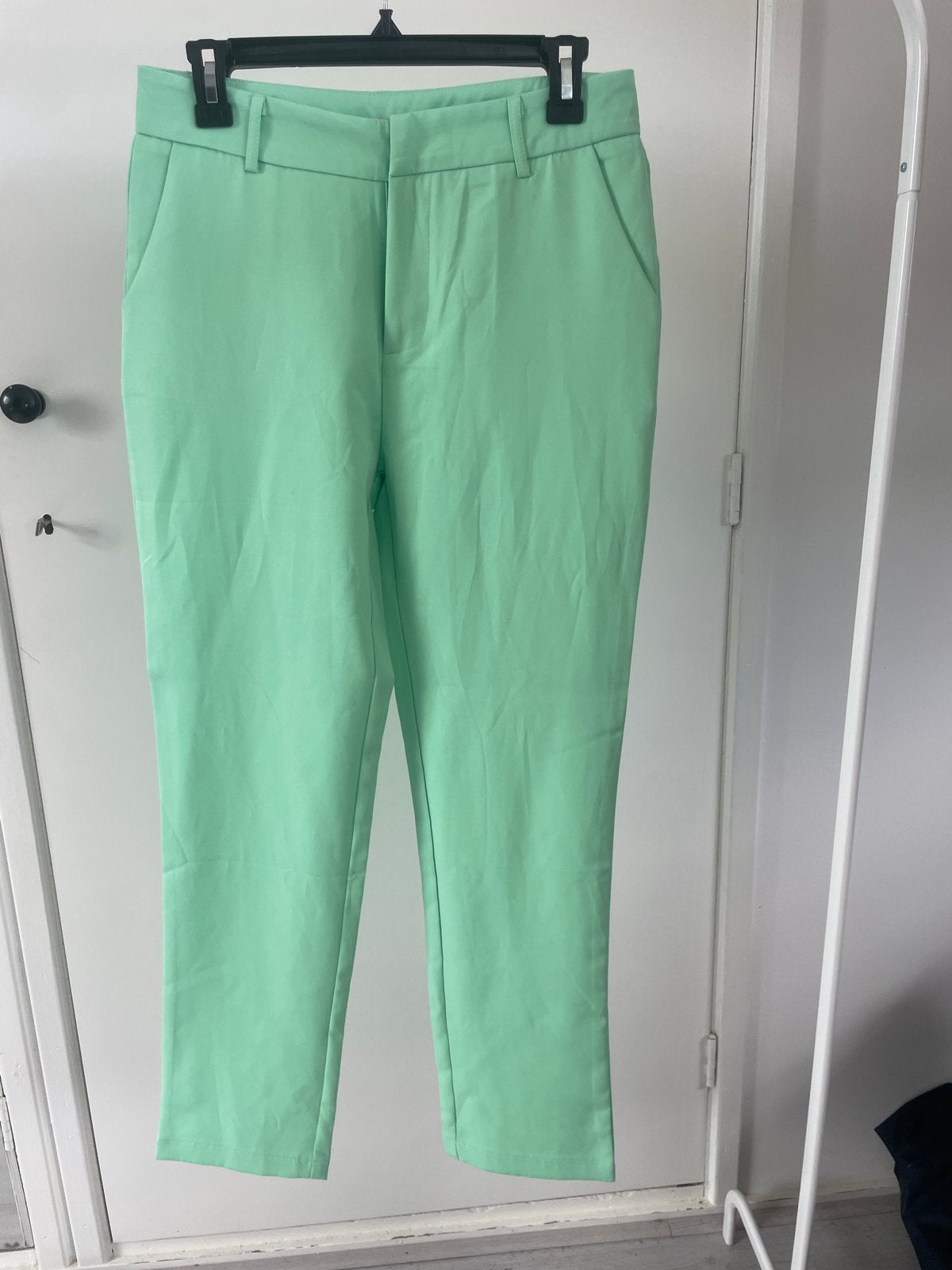 Loavies pantalon mintgroen maat M, Maat 38/40 (M), Ophalen of Verzenden, Zo goed als nieuw, Lang