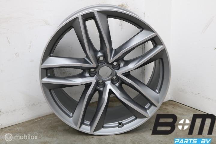 NIEUW ORIGINEEL 1 losse 21 inch Audi Sport Q7 4M 4M0601025BF, Gebruikt, Band(en)