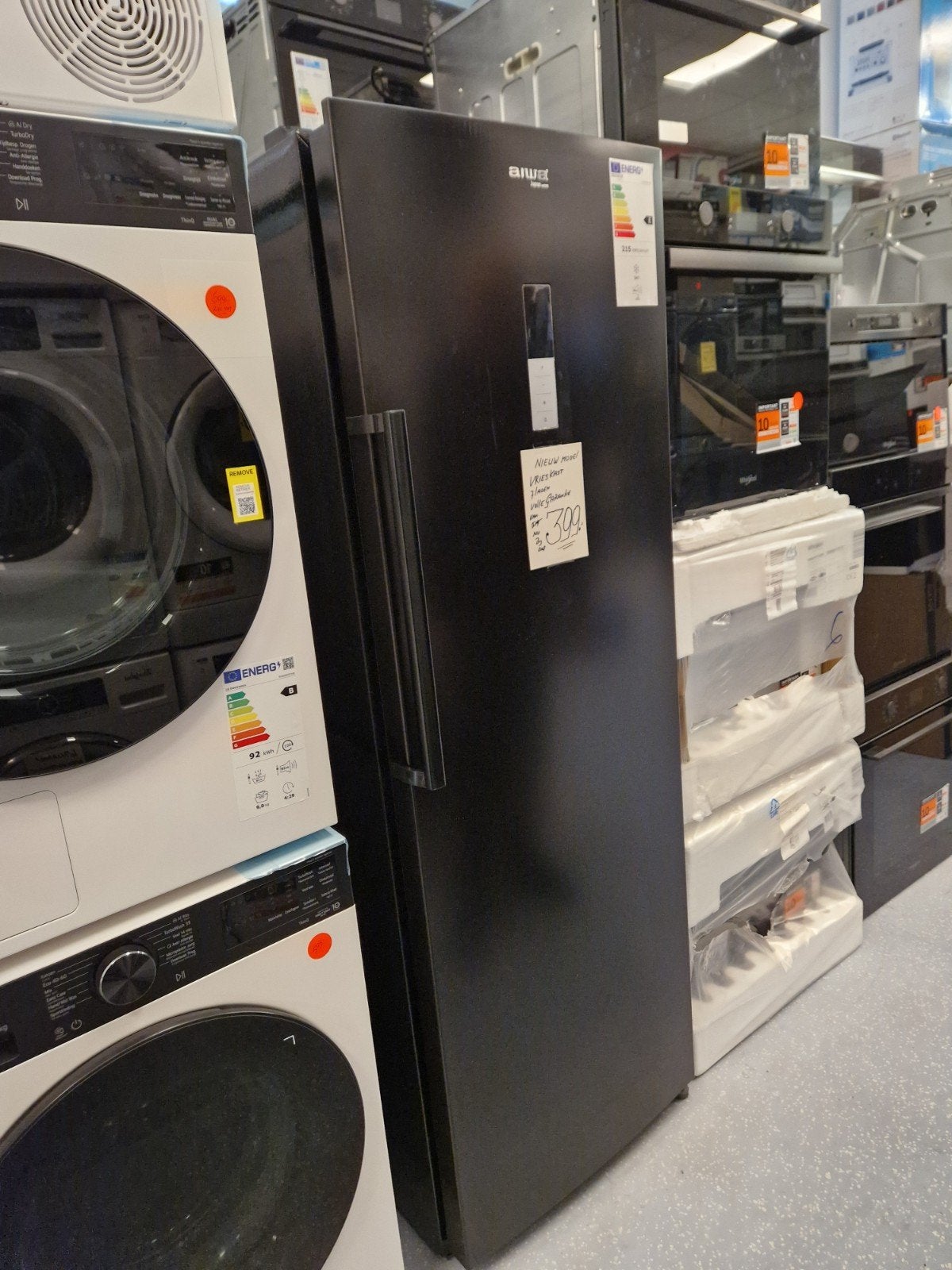 Nieuwe Aiwa Vrieskast Zwart 247L - Nieuw in doos, Witgoed en Apparatuur, Nieuw, Minder dan 60 cm, 160 cm of meer, Vrijstaand