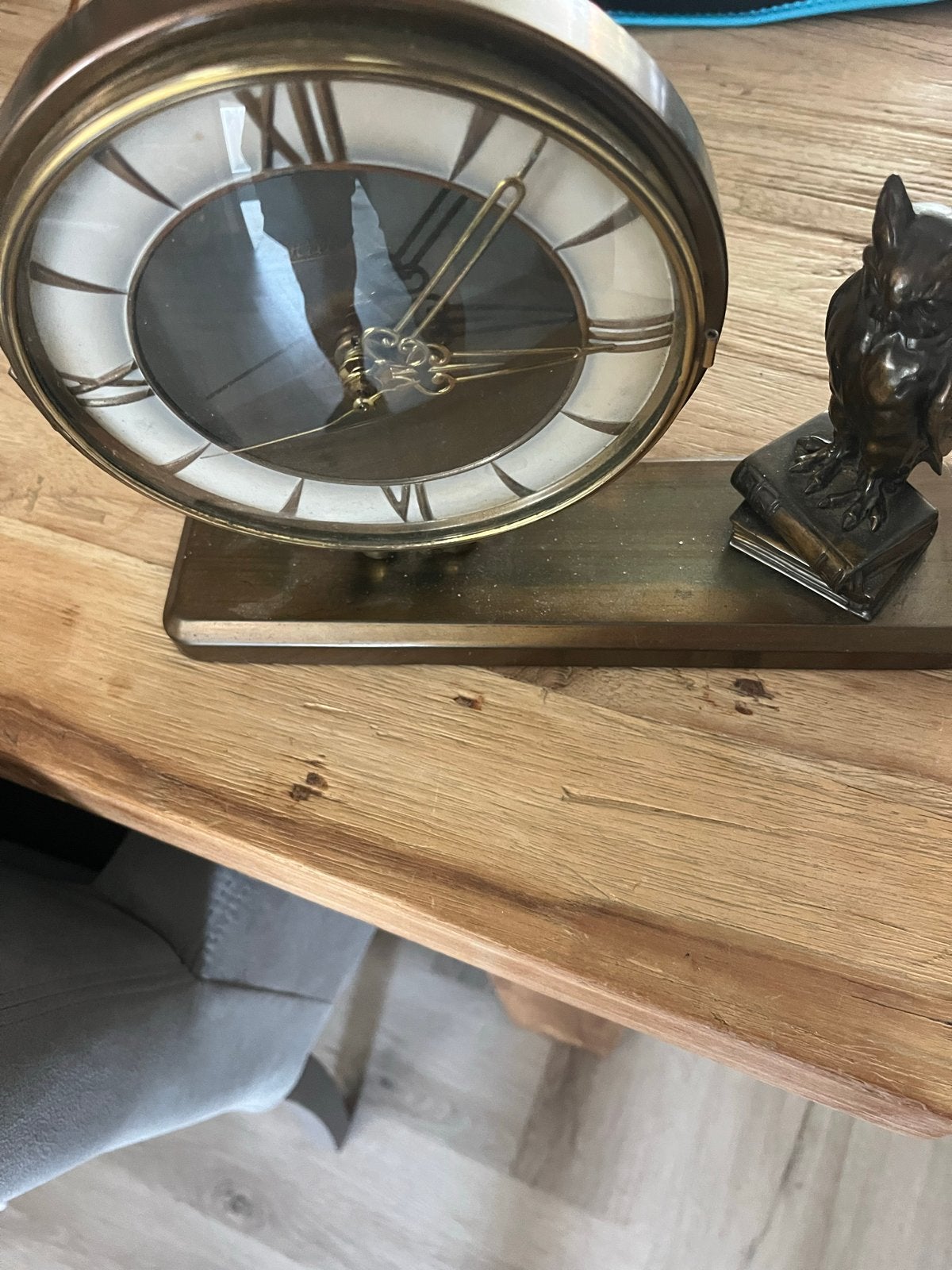 Antieke tafelklok met uil decoratie, Antiek en Kunst, Ophalen