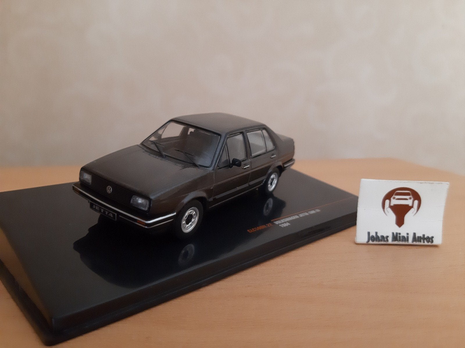 Volkswagen Jetta II 1984 Grijs Metallic van IXO 1:43, Overige merken, Auto, IXO, Nieuw