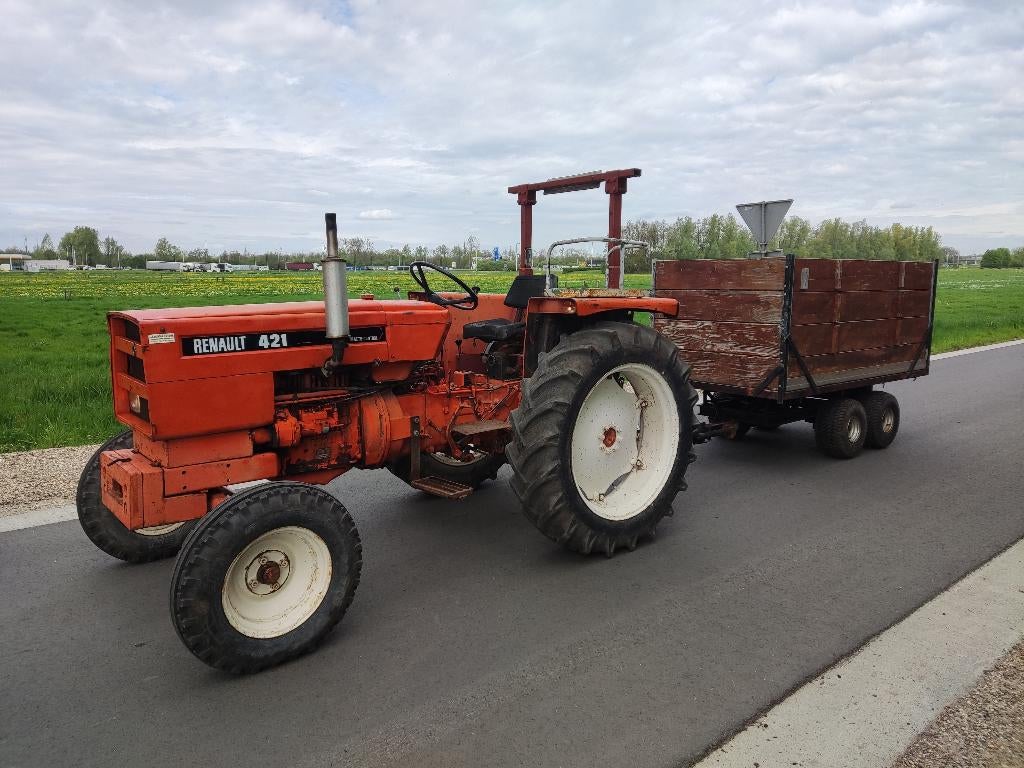 RENAULT tractor (type 421, 42 pk) met mini kipper, Gebruikt, Renault, Ophalen of Verzenden, Renault