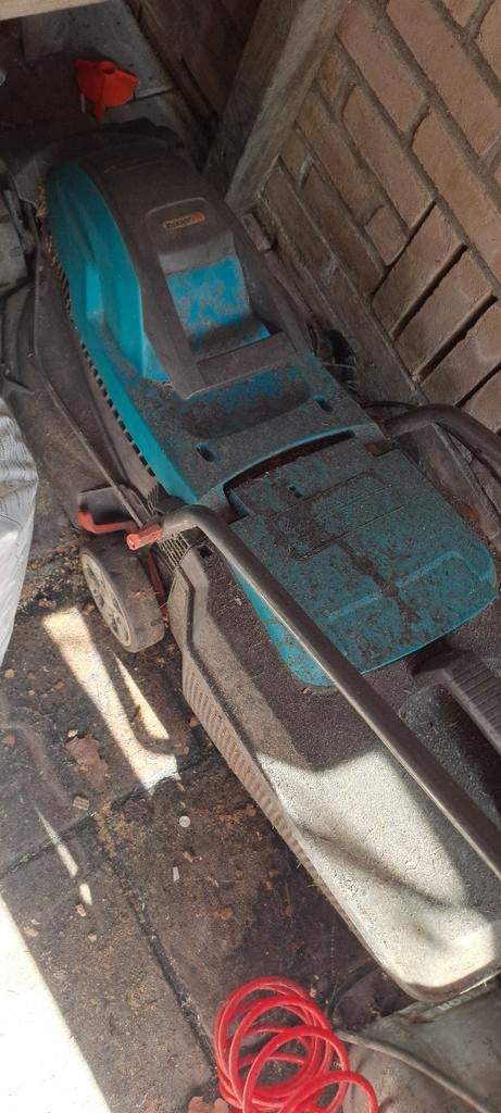 Gratis Gardena grasmaaier, Tuin en Terras, Grasmaaiers, Ophalen of Verzenden