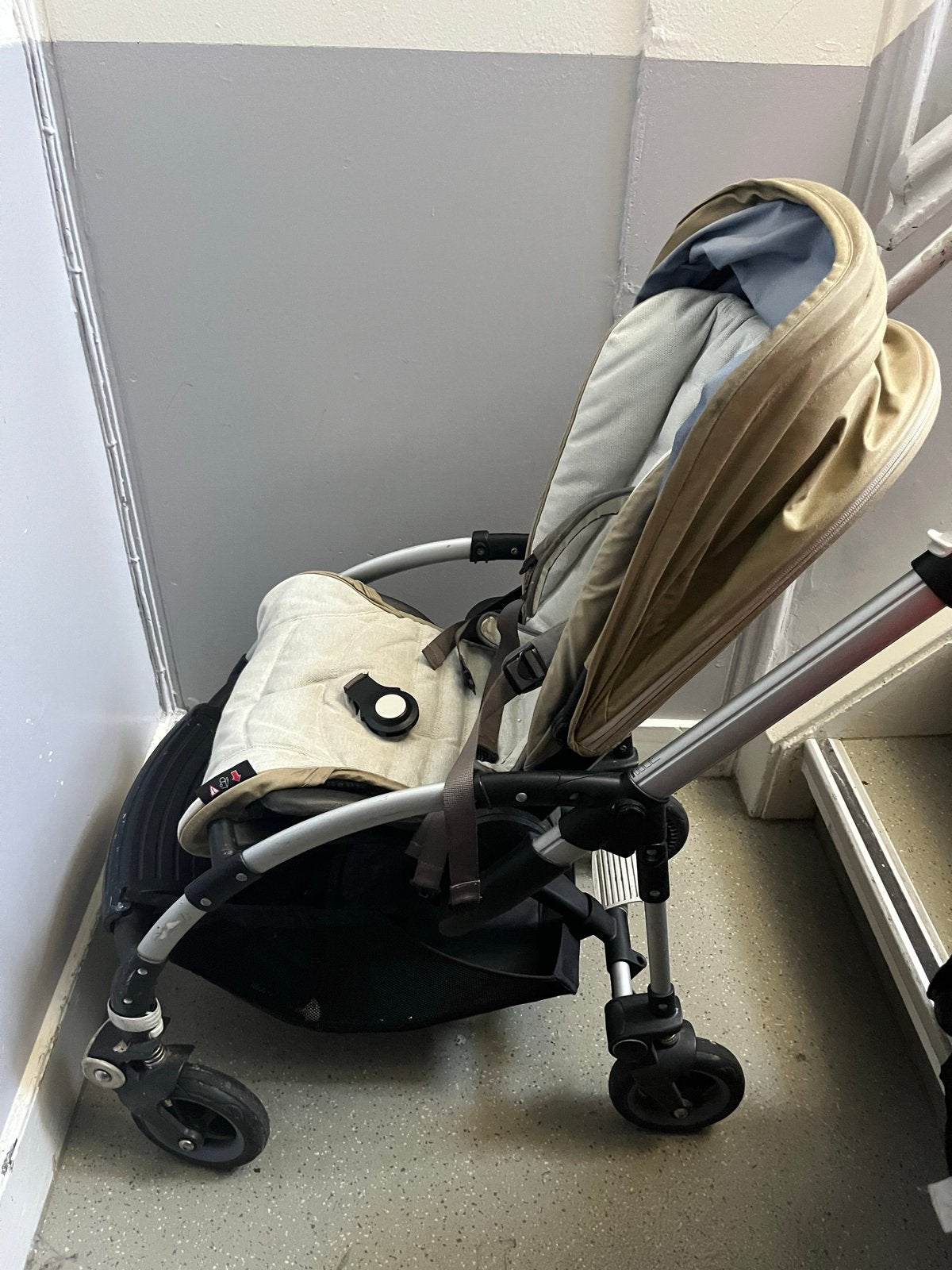 Bugaboo Bee 3 kinderwagen - Beige/Grijs, Kinderwagen, Gebruikt, Bugaboo, Verstelbare duwstang