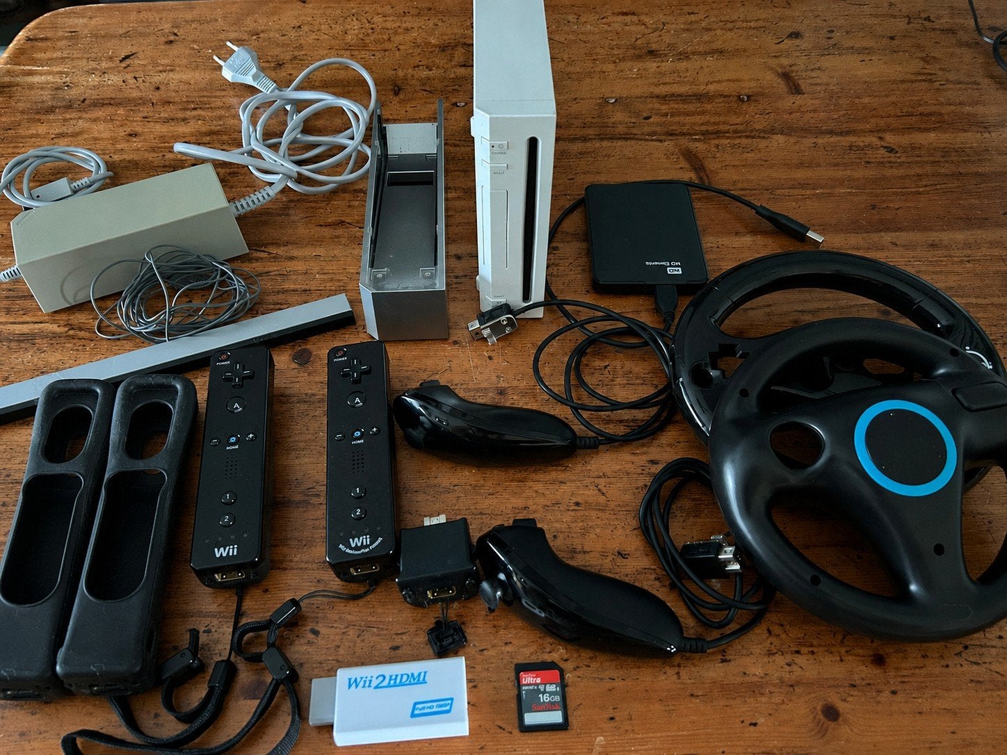 Nintendo Wii met 256 spellen en accessoires, Spelcomputers en Games, Ophalen, Gebruikt, Met 2 controllers