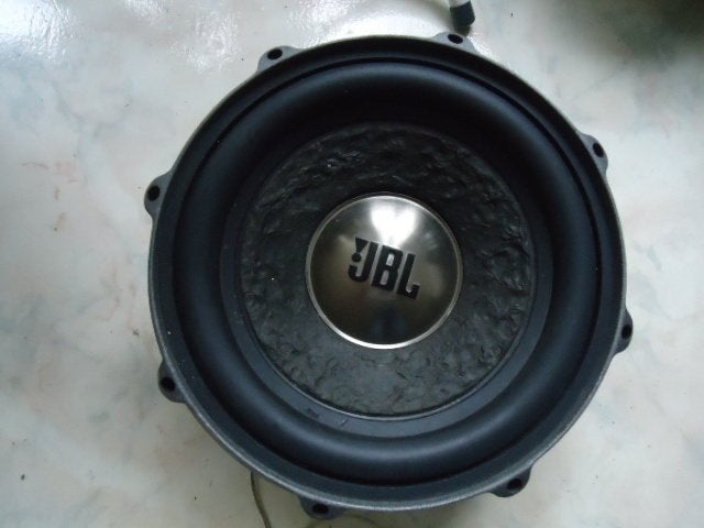 TE KOOP JBL SUBWOOFER P1222 MET 2 SPOEL, Ophalen, Zo goed als nieuw
