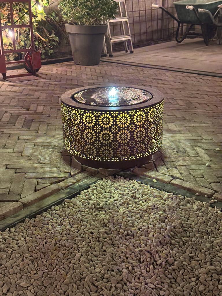 Waterornament Fleur met LED verlichting, Tuin en Terras, Ophalen, Gebruikt, Gietijzer, Waterornament