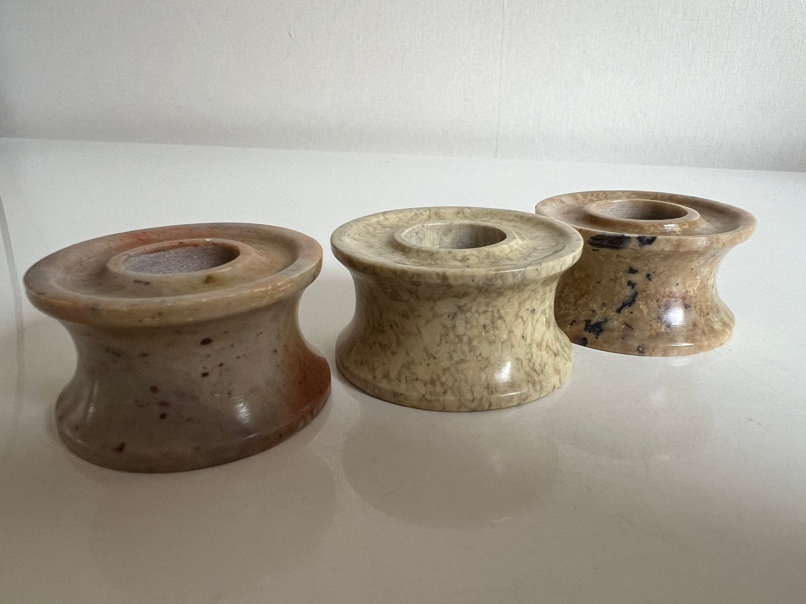 3 Vintage Marmeren Kandelaren Diabolo Marble 70’s, Ophalen of Verzenden, Zo goed als nieuw, Steen/keramiek, Kandelaar