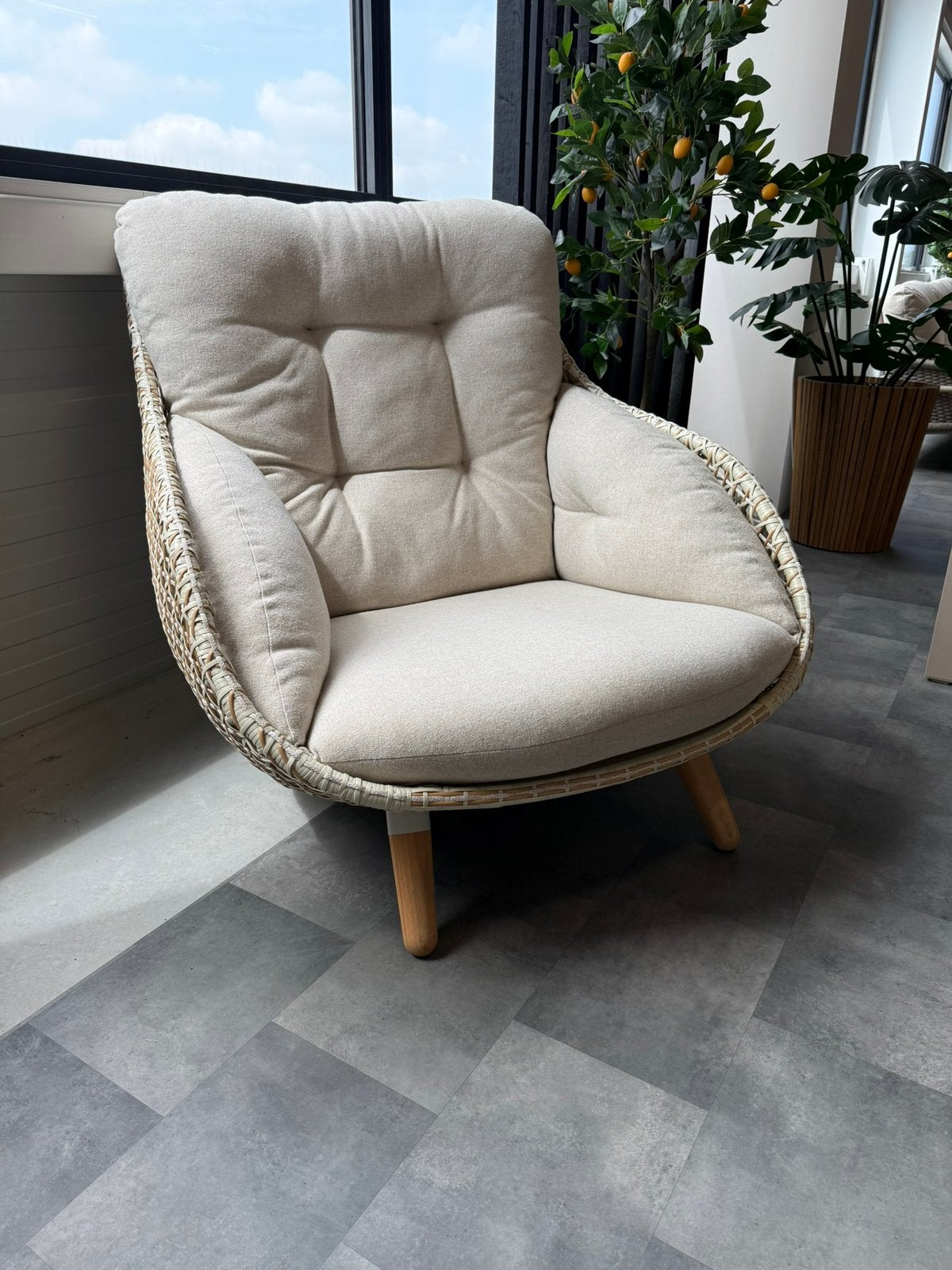 King stoel Tierra Outdoor beige, Ophalen of Verzenden, Zo goed als nieuw
