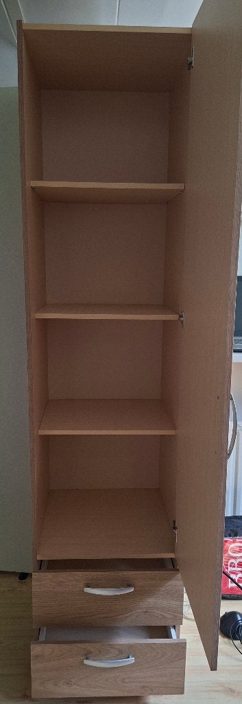 Garderobekast, Ophalen, Overige materialen, Gebruikt, Met deur(en)