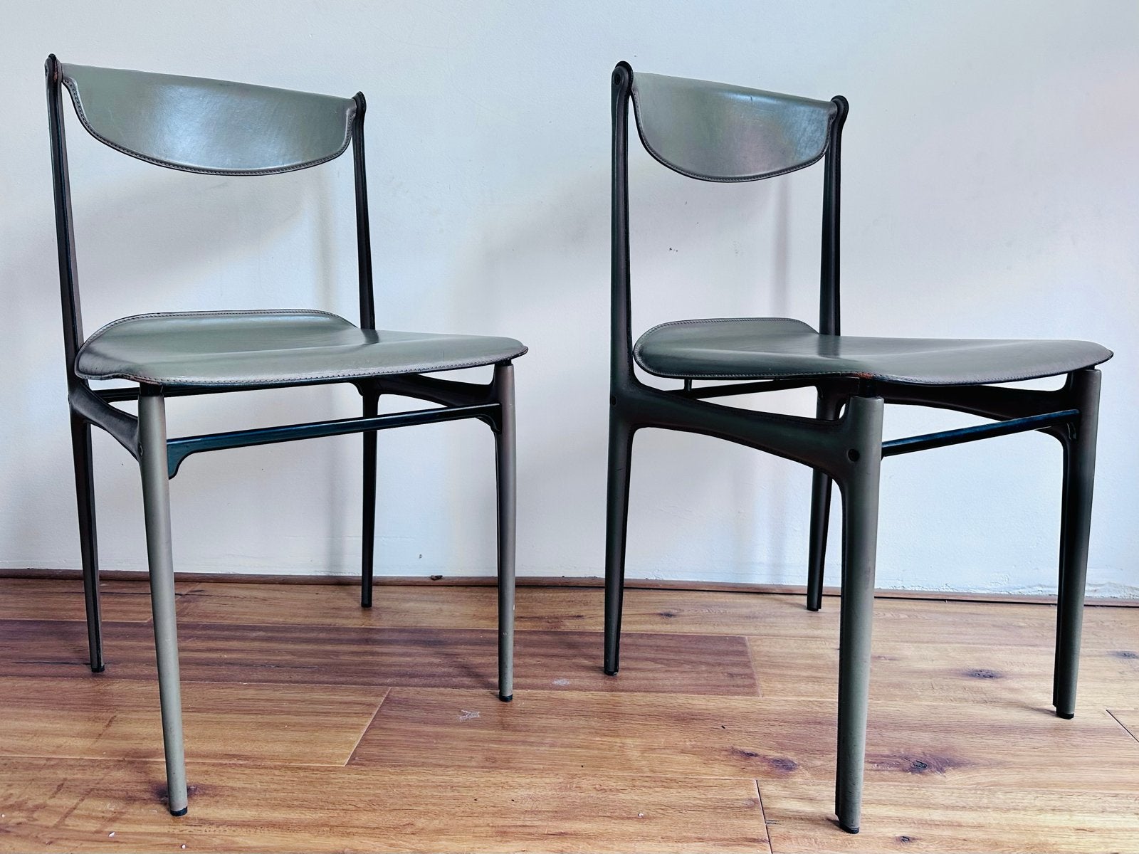 Vintage Matteo Grassi eetkamerstoelen, Ophalen, Gebruikt, Twee, Modernistisch Italiaans