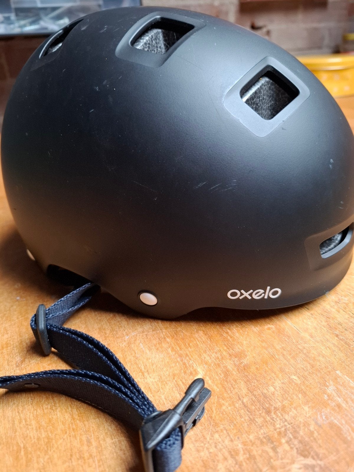 Oxelo helm Zwart - Maat M (55-59cm), Sport en Fitness, Ophalen of Verzenden, Zo goed als nieuw, Overige typen