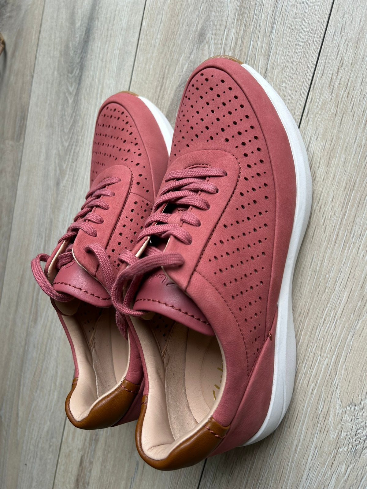 Clarks leren schoenen, Ophalen of Verzenden, Zo goed als nieuw, Zwart, Sneakers of Gympen