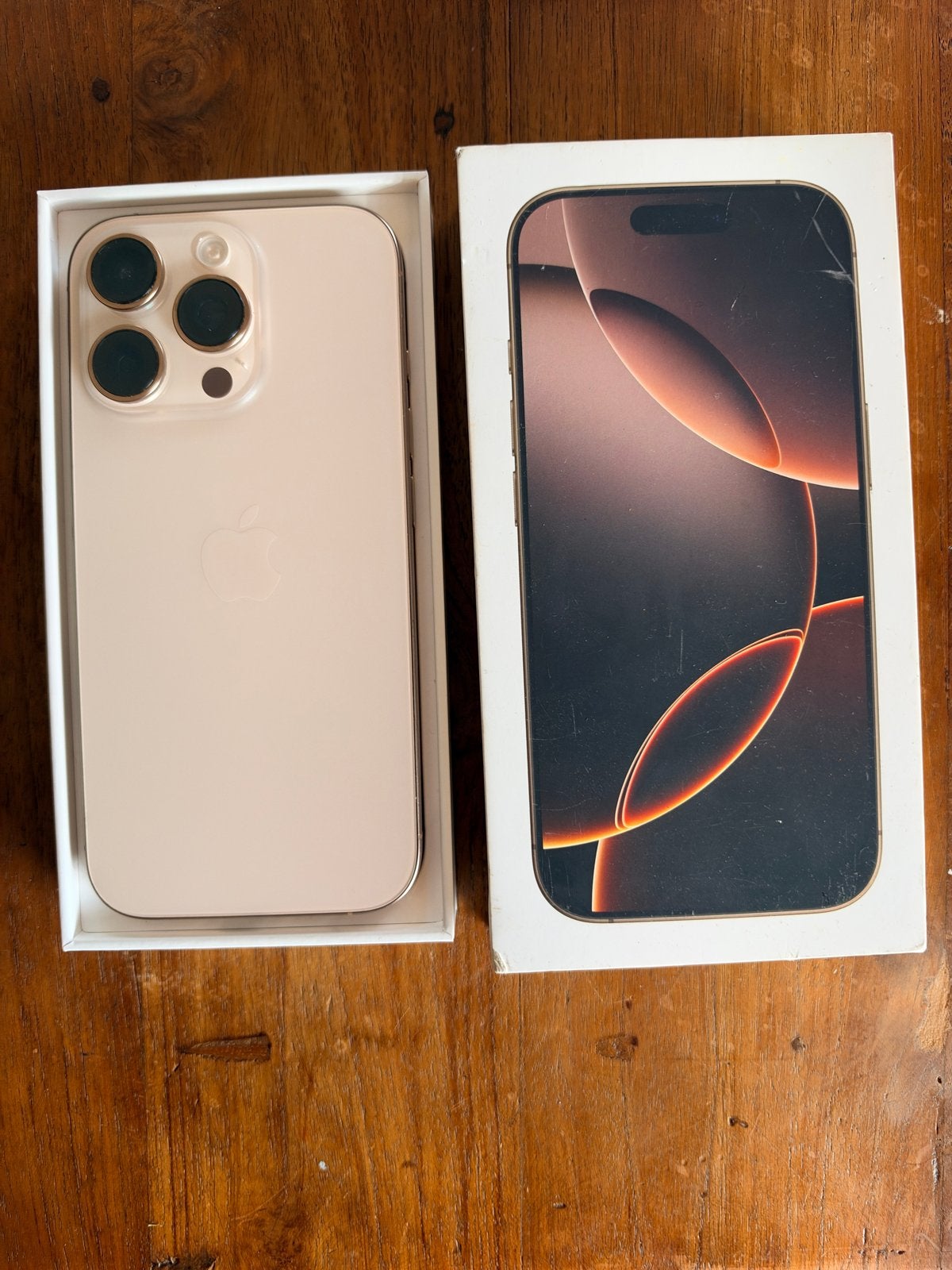 iPhone 16 Pro 256 GB Desert Titanium - 91% Batterij, Telecommunicatie, Ophalen of Verzenden, Zo goed als nieuw, Goud, 256 GB