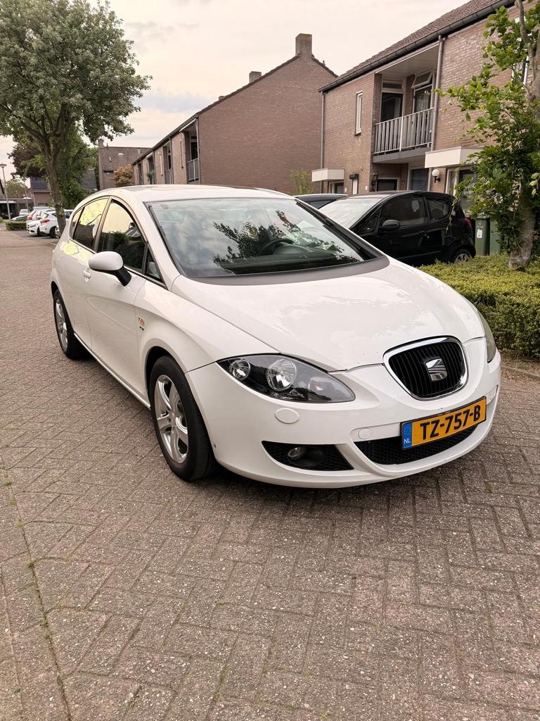 Seat Leon 1.8 Tfsi Businessline, Auto's, Seat, Particulier, Leon, Benzine, D, Hatchback, Handgeschakeld, Geïmporteerd, Wit, Voorwielaandrijving