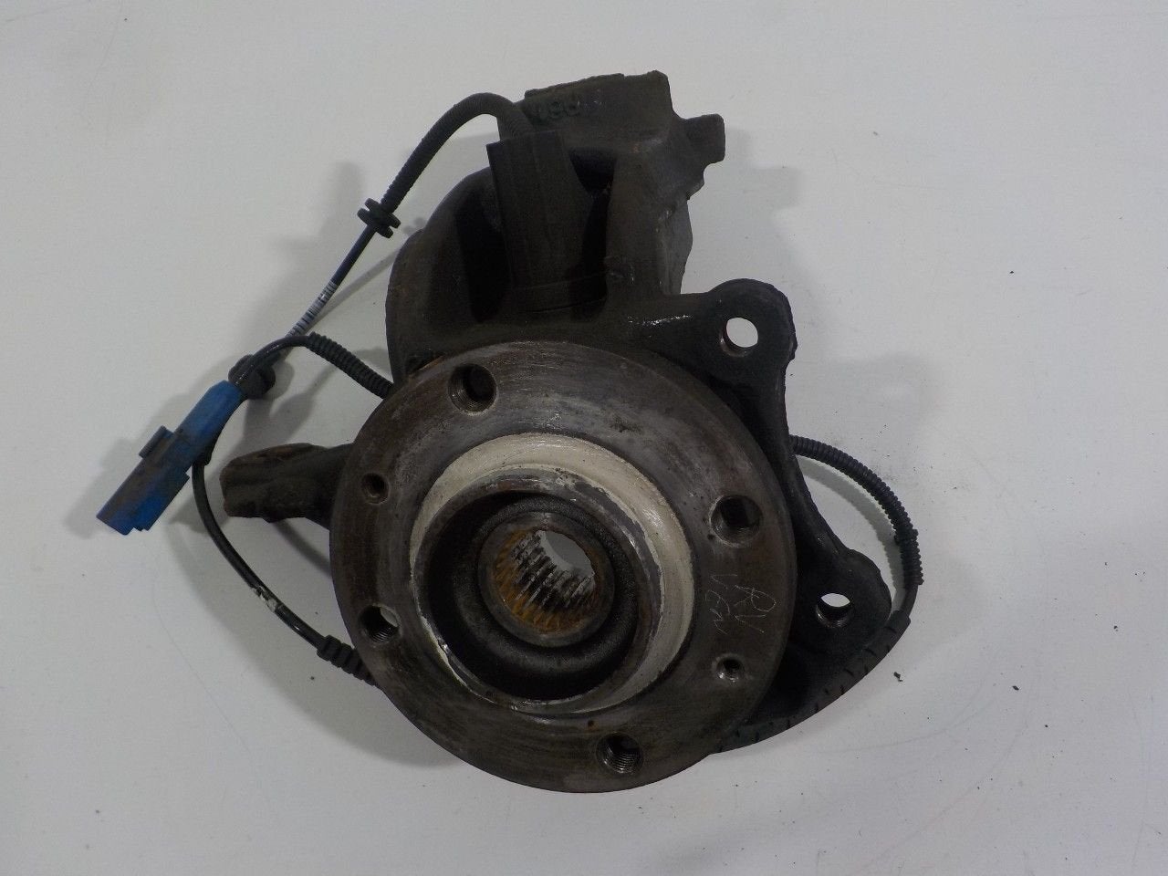 Wielnaaf rechts voor Opel Crossland, Auto-onderdelen, Onderdelen@venauto.nl, Van der Ven Autorecycling B.V., Gebruikt, Ettenseweg 76, 4706 PB Roosendaal, The Netherlands