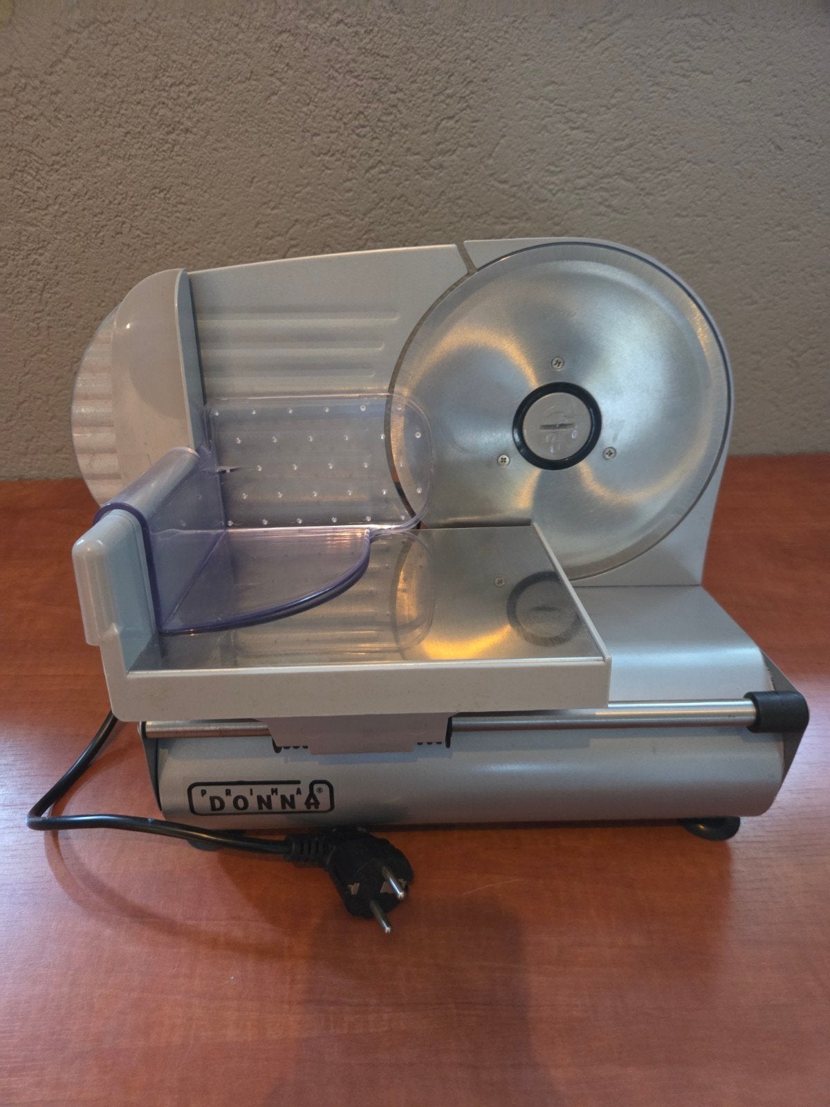 Donn'a Snijmachine - Zo goed als nieuw, Ophalen of Verzenden, Zo goed als nieuw, Metaal, Snijmachine