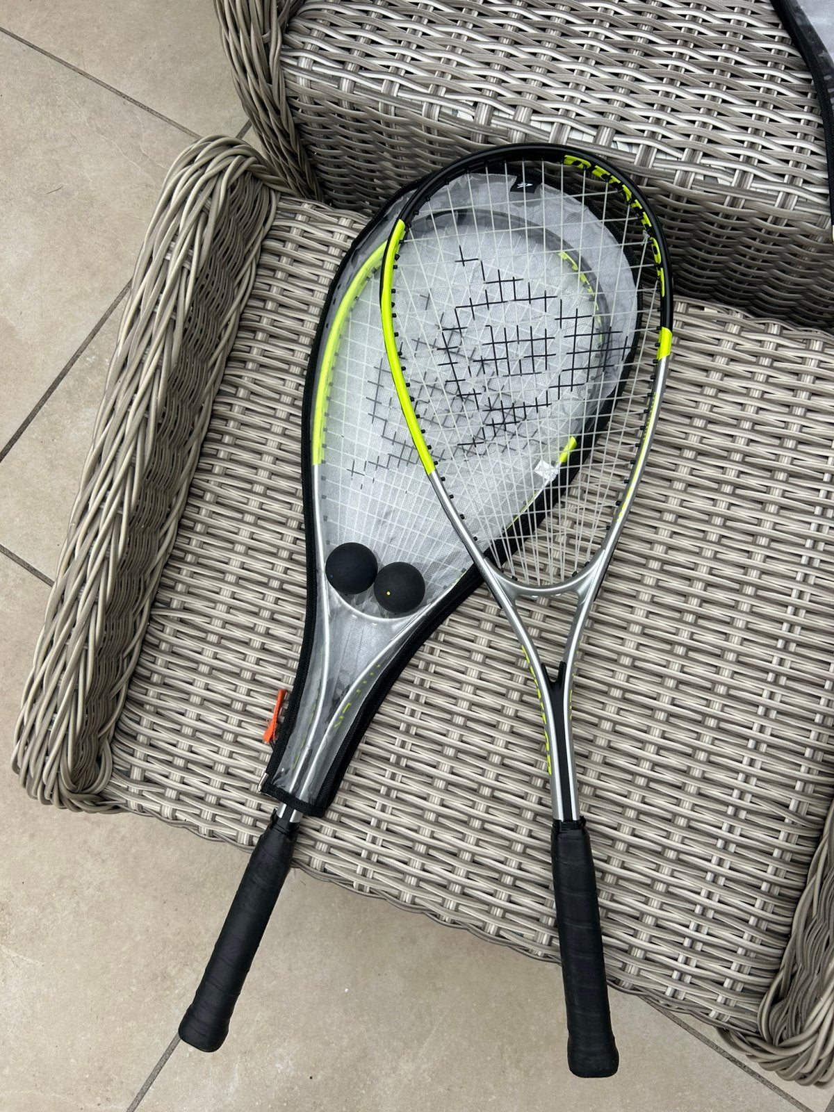 Dunlop squash racket set (2) Hyper lite TI 4.0, Sport en Fitness, Squash, Ophalen, Gebruikt