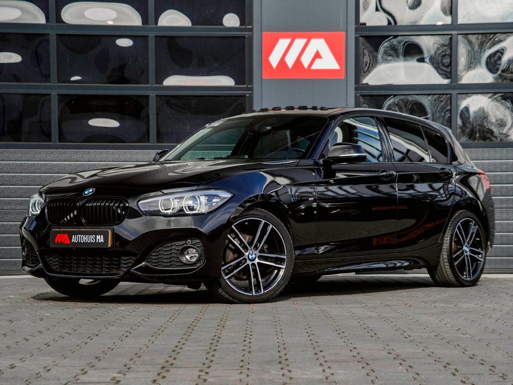 BMW 1-serie 118i Edition M Sport Shadow High Executive, 1-Serie, Met garantie (alle), Zwart, Leder