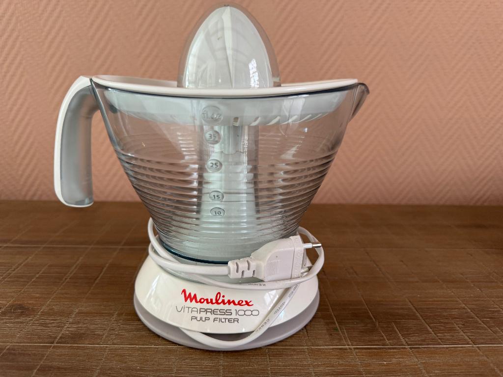 Moulinex VitaPress 1000, Beige, Kunststof, Ophalen of Verzenden, Overige merken
