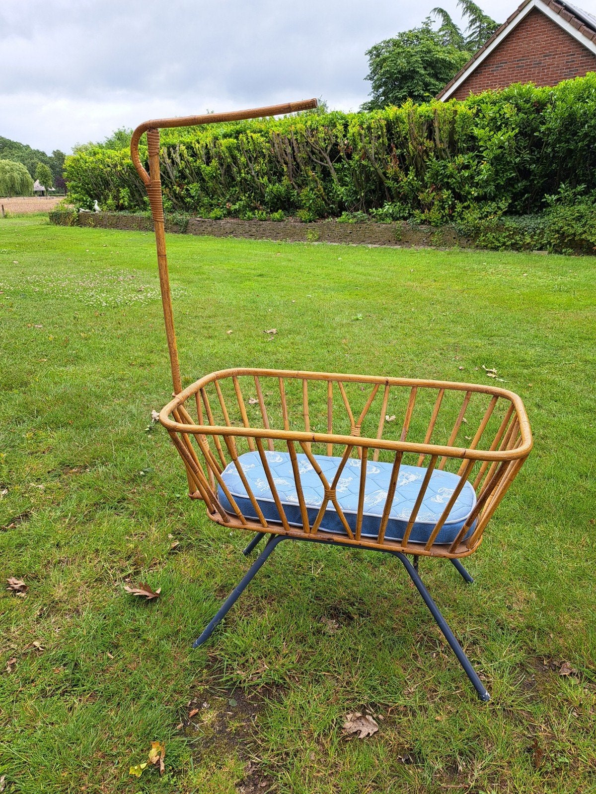 bamboe wieg 70 jaar oud, Ophalen, Wieg