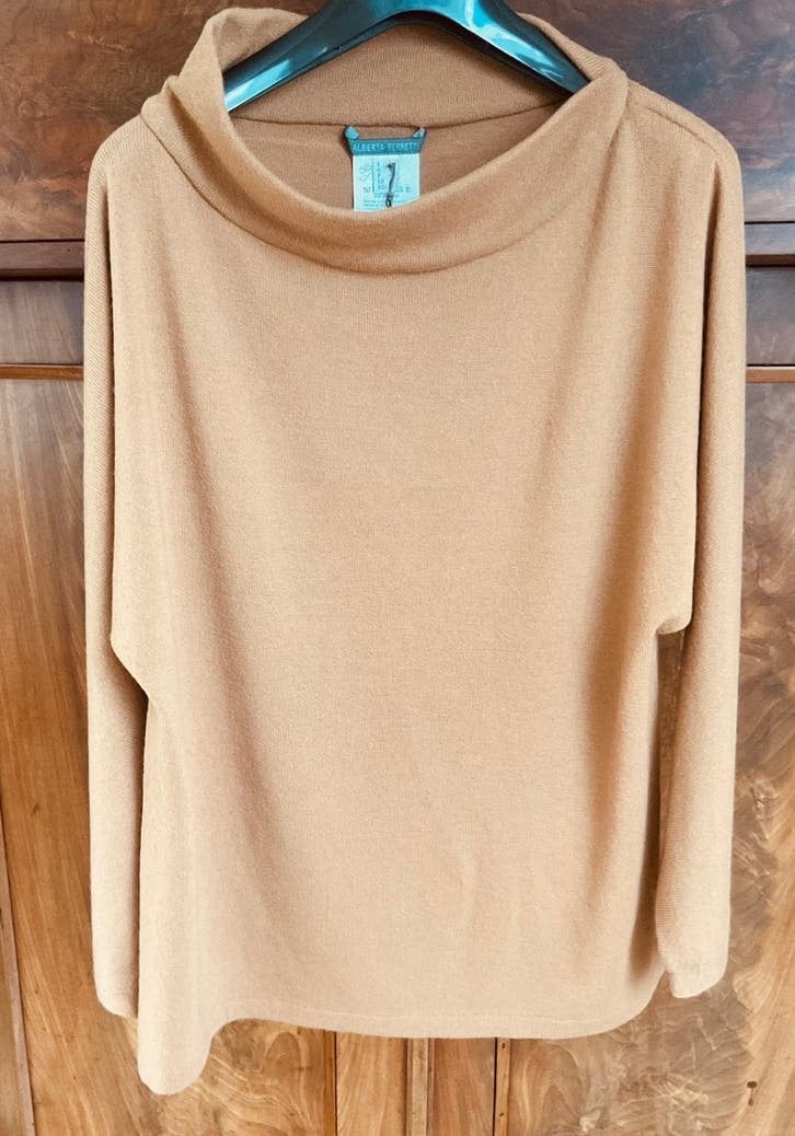 PRACHTIGE CASHMERE TRUI ALBERTA FERETTI, Verzenden, Nieuw, Maat 38/40 (M), Bruin