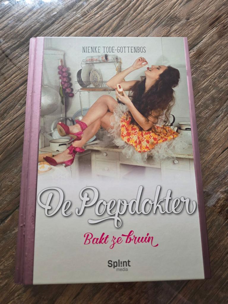 Nienke Tode-Gottenbos - Bakt ze bruin, Boeken, Ophalen of Verzenden, Zo goed als nieuw, Nienke Tode-Gottenbos