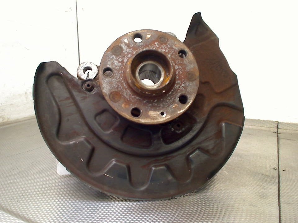 Fusee Rechts Voor Volkswagen Golf VII (AUA) 2013, Gebruikt, Volkswagen, Volkswagen AG, Kundenbetreuung@volkswagen.de