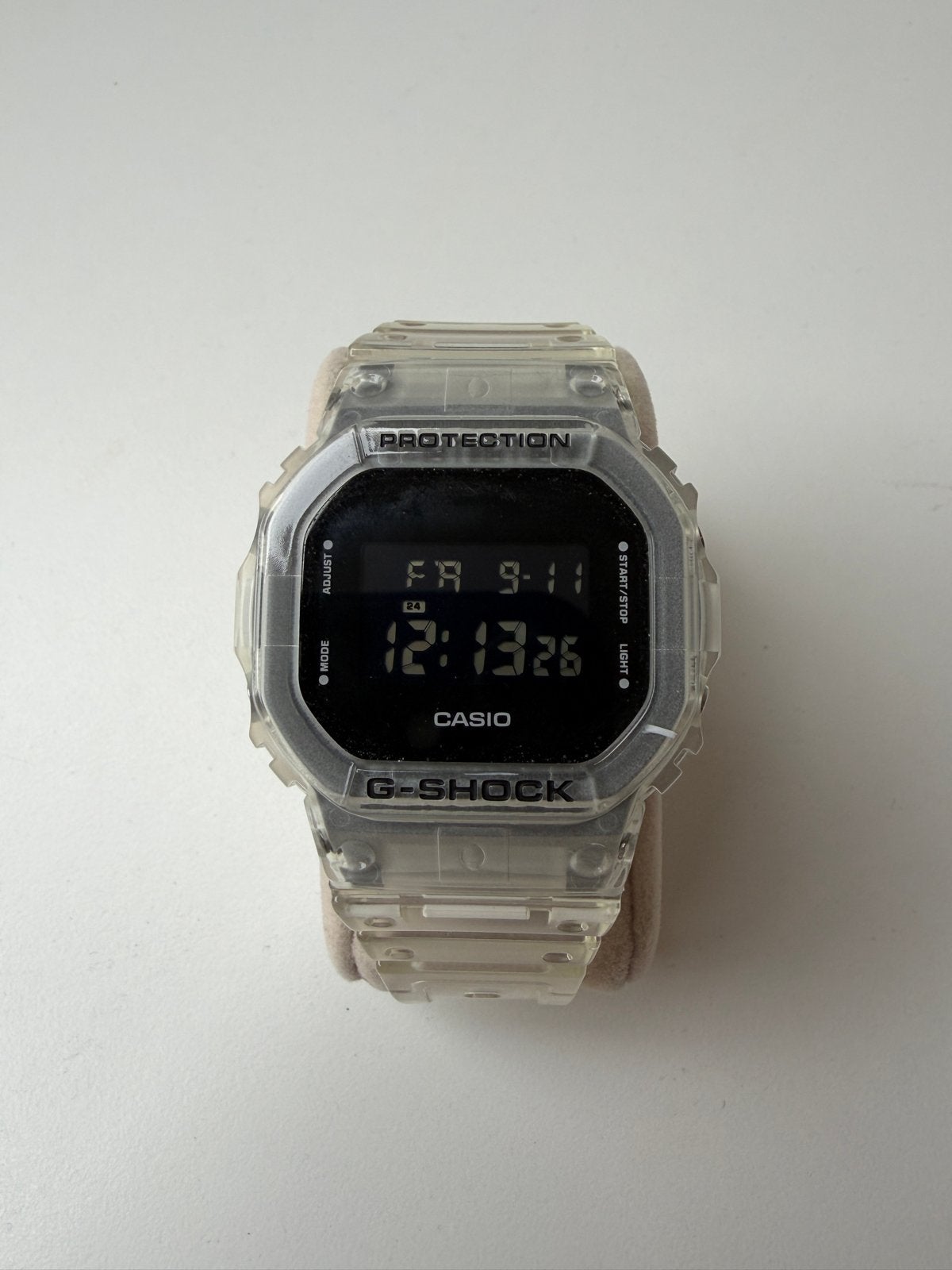 Casio G-Shock DW-5600SKE-7 Transparant Horloge, Sieraden, Tassen en Uiterlijk, Casio, Kunststof, Polshorloge, Ophalen of Verzenden