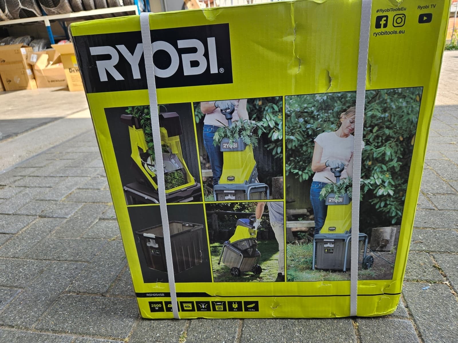 Ryobi 2500W Elektrische Hakselaar, Ophalen, Nieuw, Elektrisch, Met opvangbak