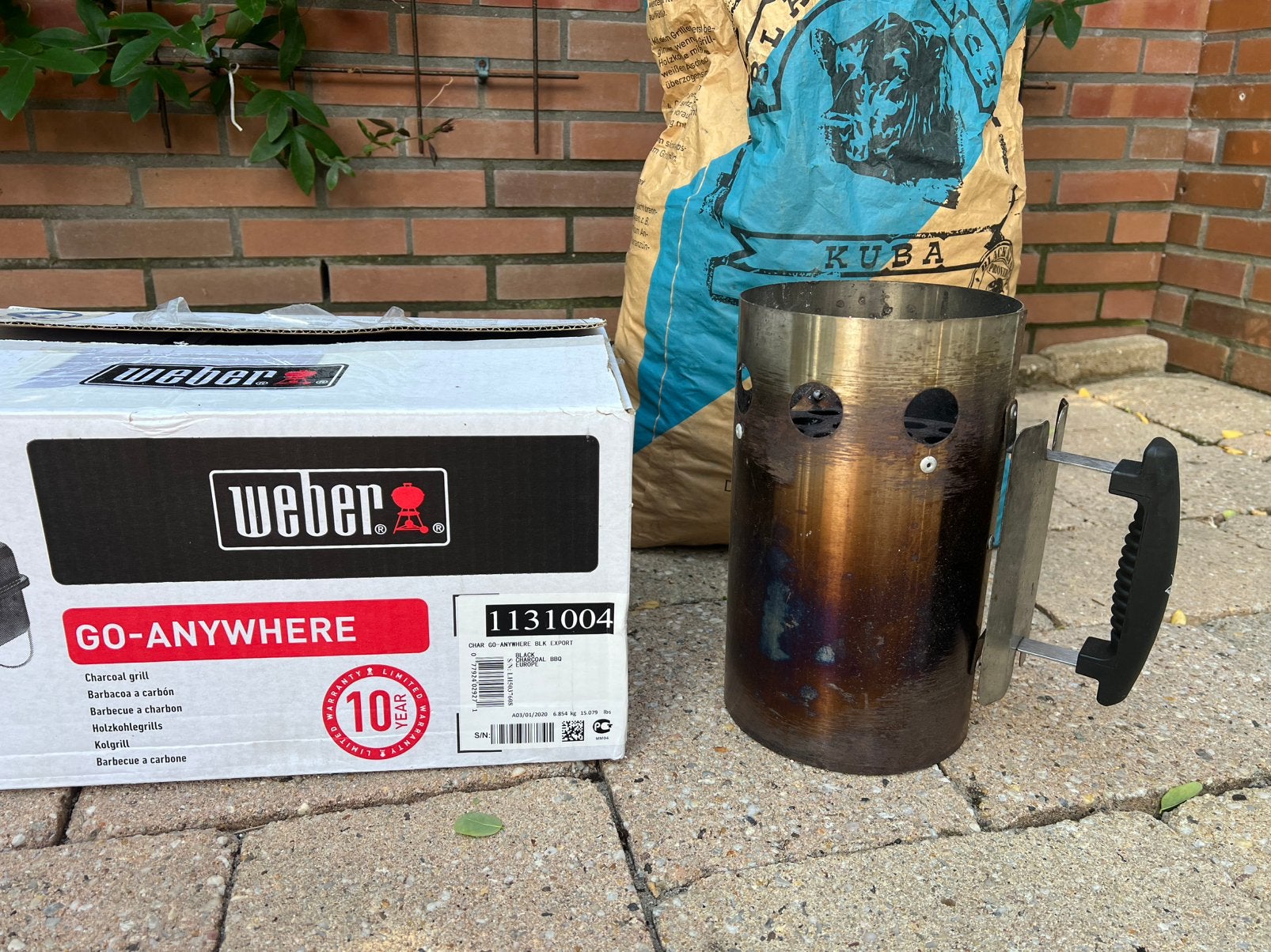 Weber Go-Anywhere Houtskoolbarbecue met accessoires, Tuin en Terras, Houtskoolbarbecues, Nieuw, Met accessoires, Ophalen