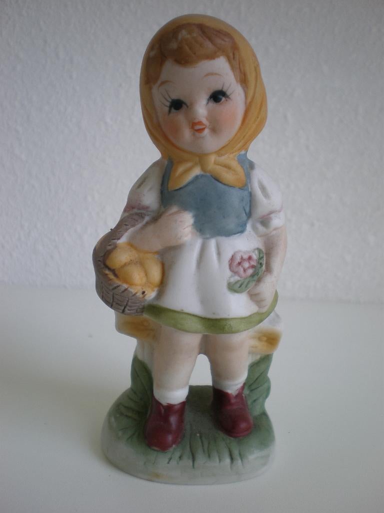 Beeldje meisje hoogte 12 cm, Ophalen of Verzenden, Zo goed als nieuw, Mens